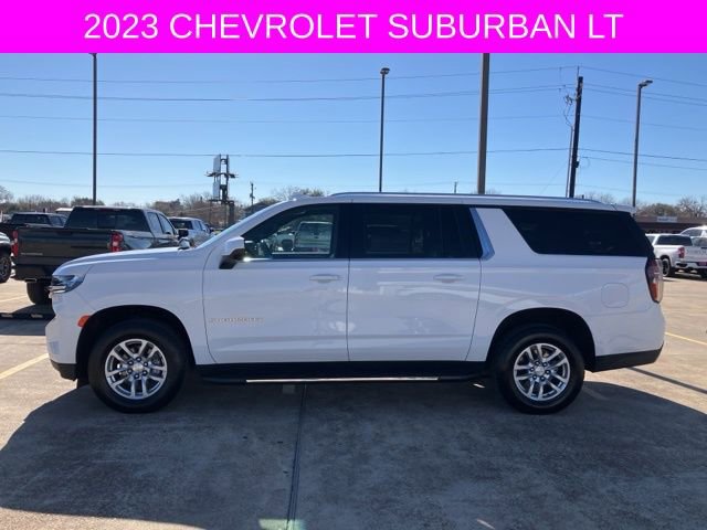 Used 2023 Chevrolet Suburban LT image 4