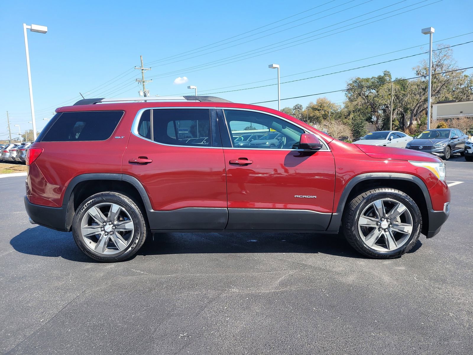 Used 2018 GMC Acadia SLT image 4