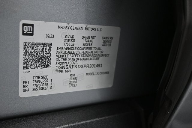 Used 2023 Chevrolet Suburban Premier AWD/4WD image 18