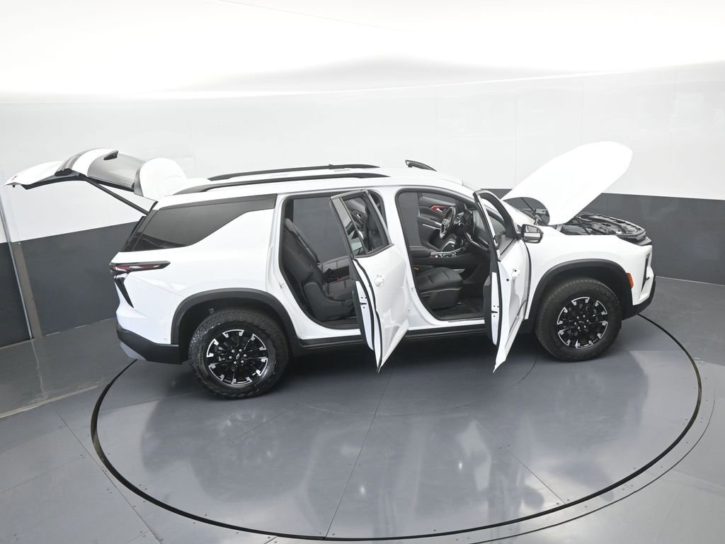 Used 2024 Chevrolet Traverse Z71 w/ Enhanced Driving Package image 84