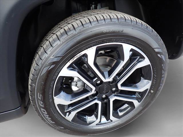 Used 2023 Jeep Compass Limited AWD/4WD image 7