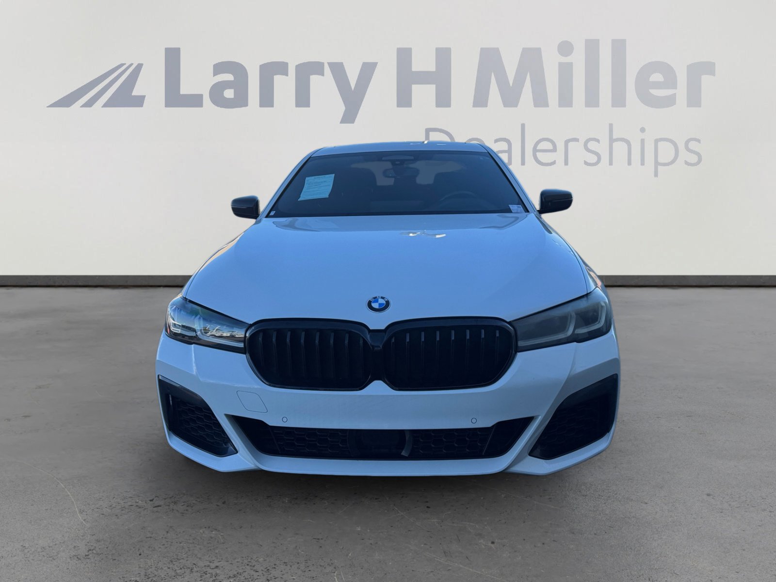 Used 2021 BMW 540i w/ M Sport Package image 8