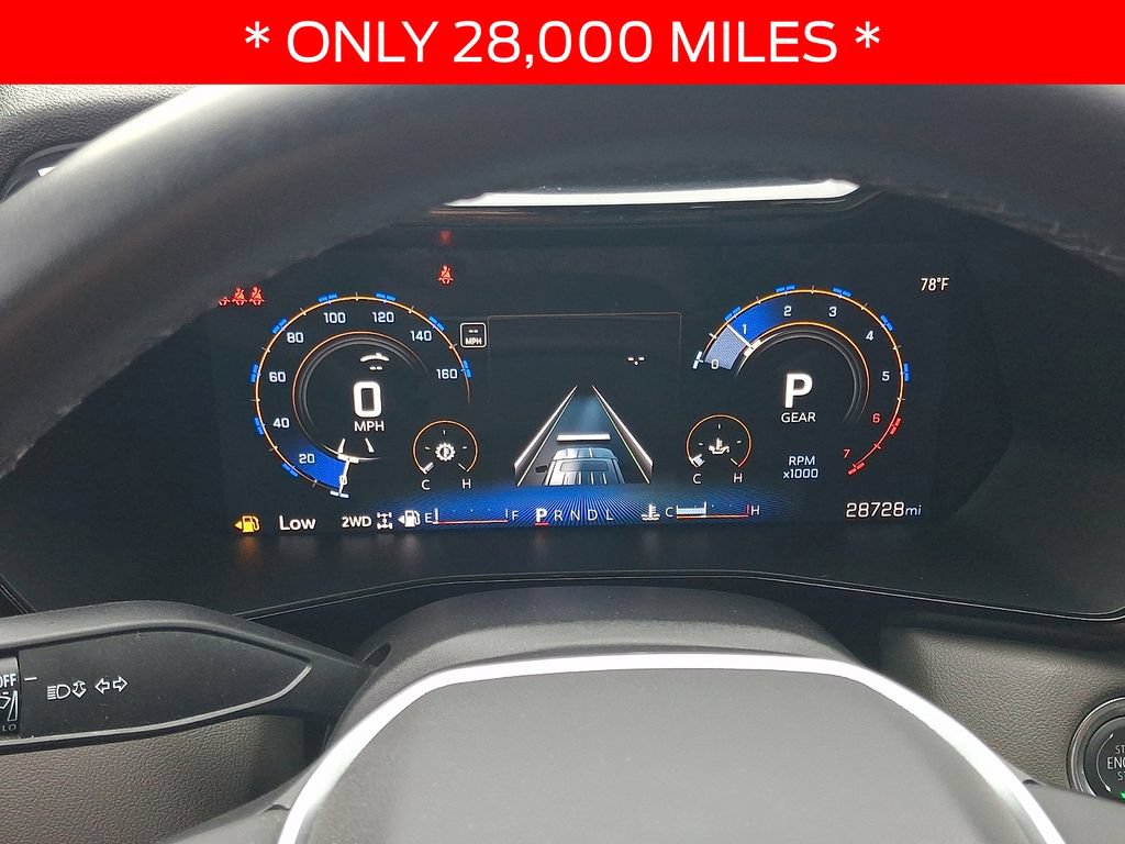 Used 2024 Chevrolet Colorado ZR2 w/ Technology Package AWD/4WD image 20