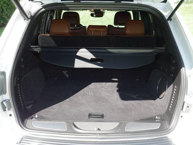 Used 2019 Jeep Grand Cherokee Summit AWD/4WD image 11