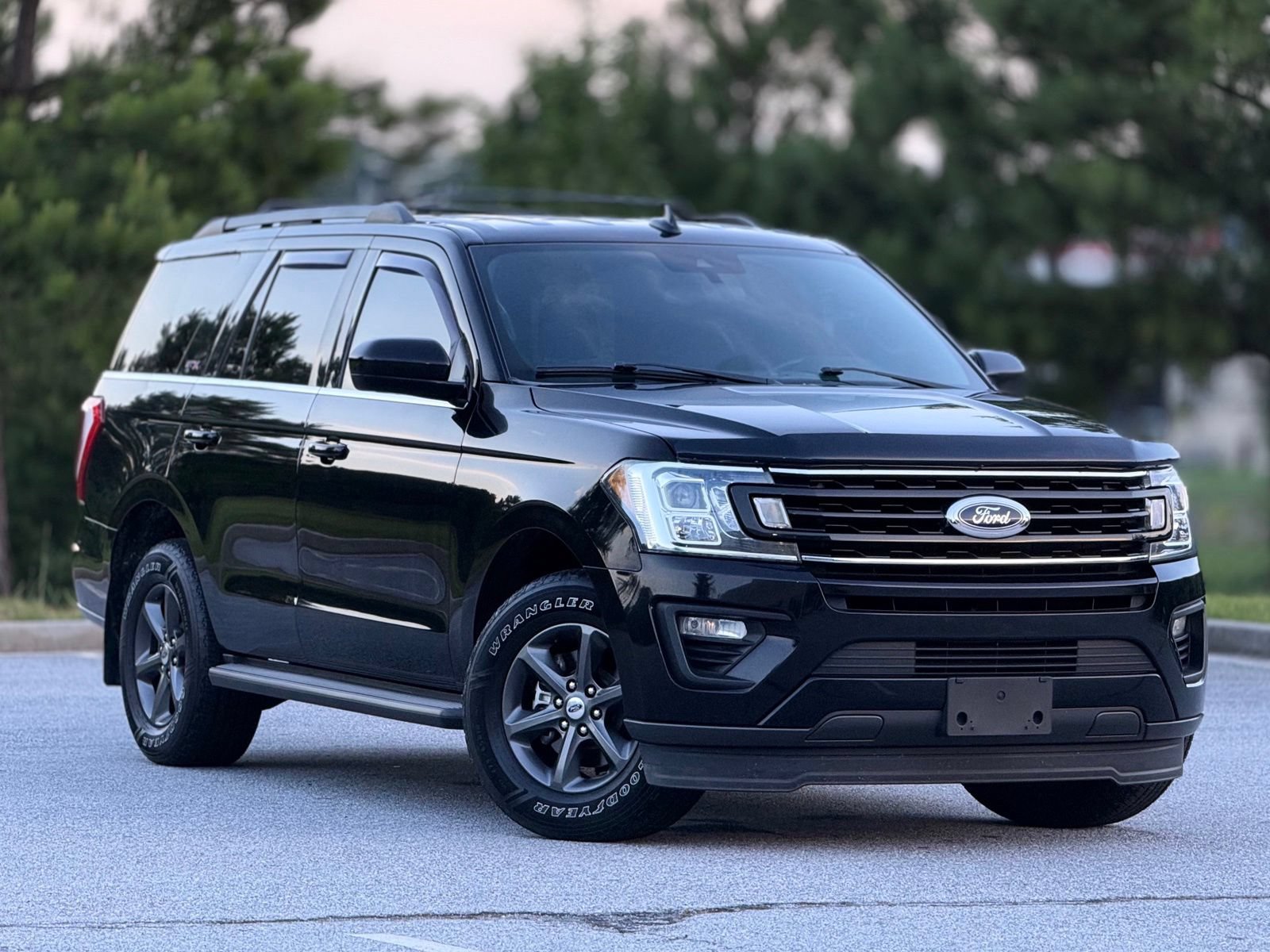 Used 2021 Ford Expedition XL RWD image 13