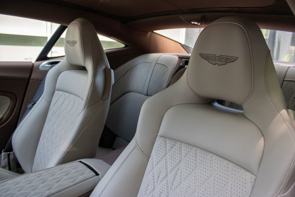 New 2025 Aston Martin DB12 Coupe image 15