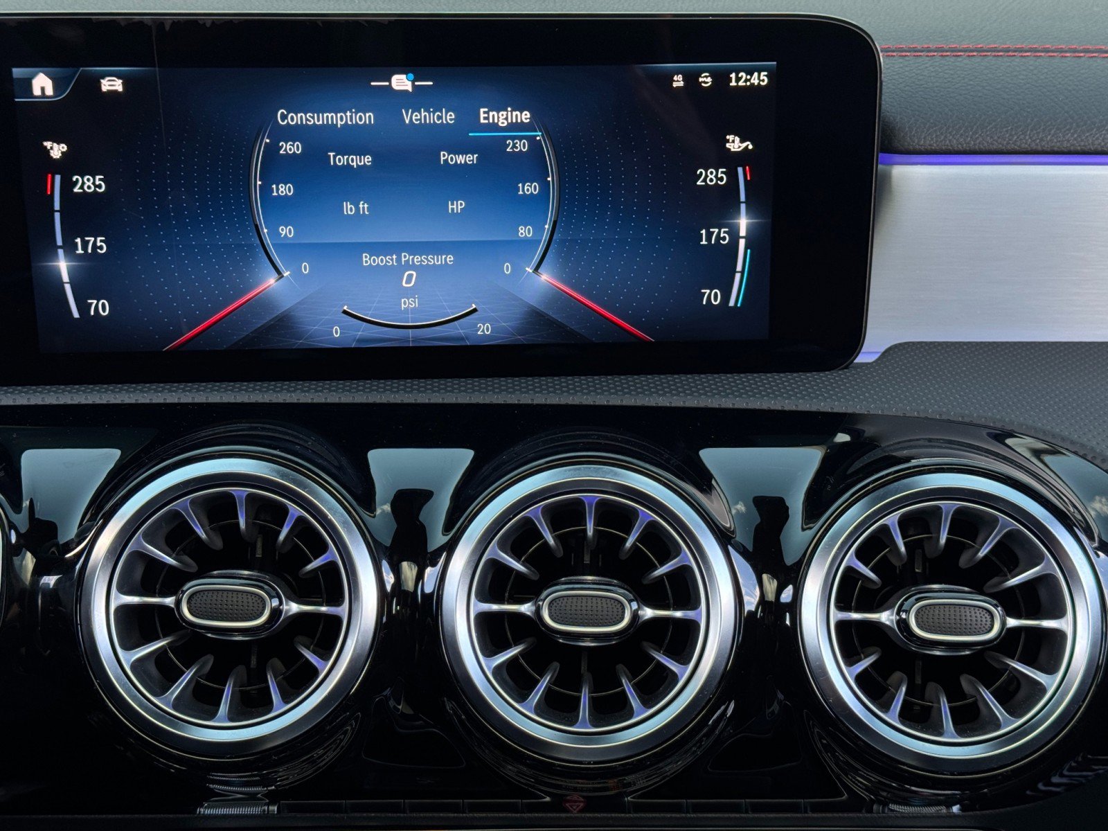 Used 2024 Mercedes-Benz CLA 250 4MATIC image 28