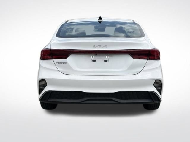 Used 2023 Kia Forte LXS image 25