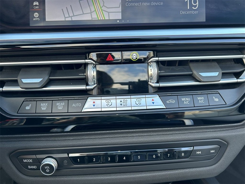 Used 2023 BMW Z4 M40i w/ Premium Package image 21