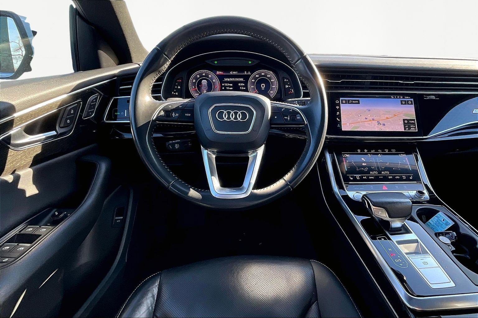 Used 2019 Audi Q8 Prestige image 9