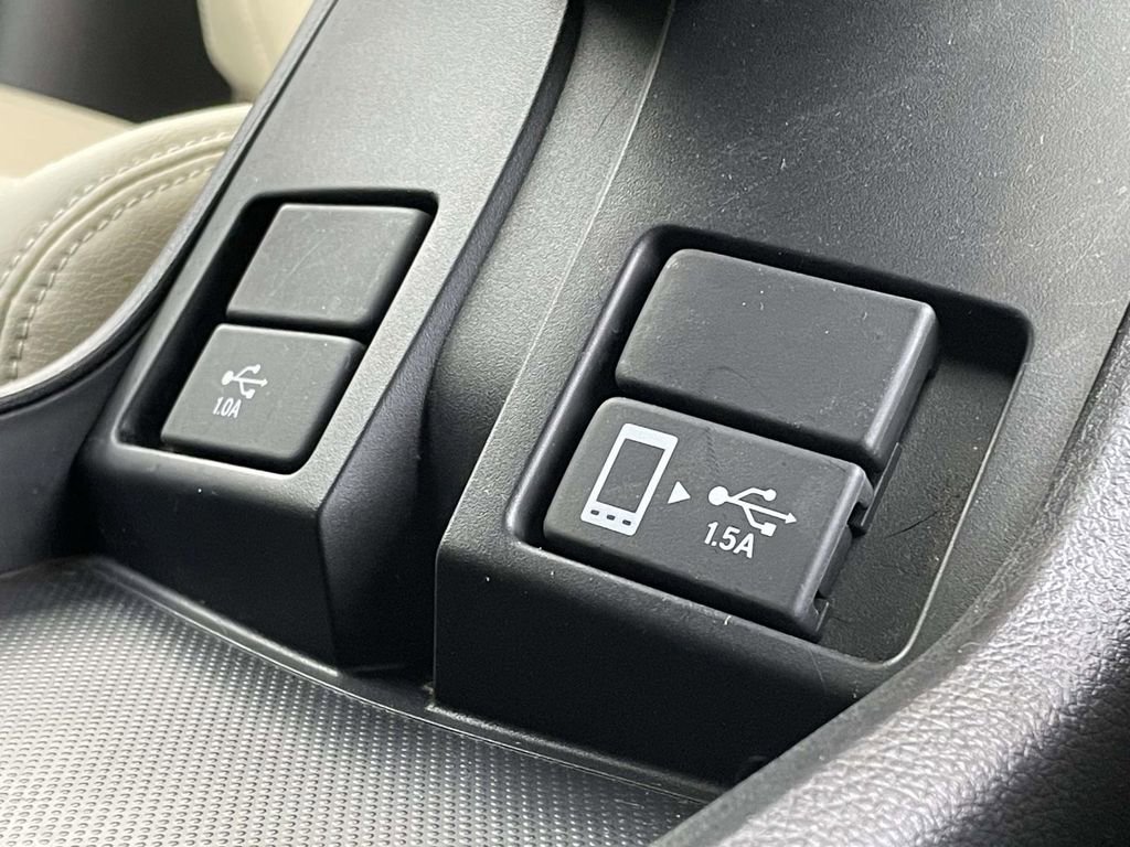 Used 2018 Honda Clarity Touring image 23