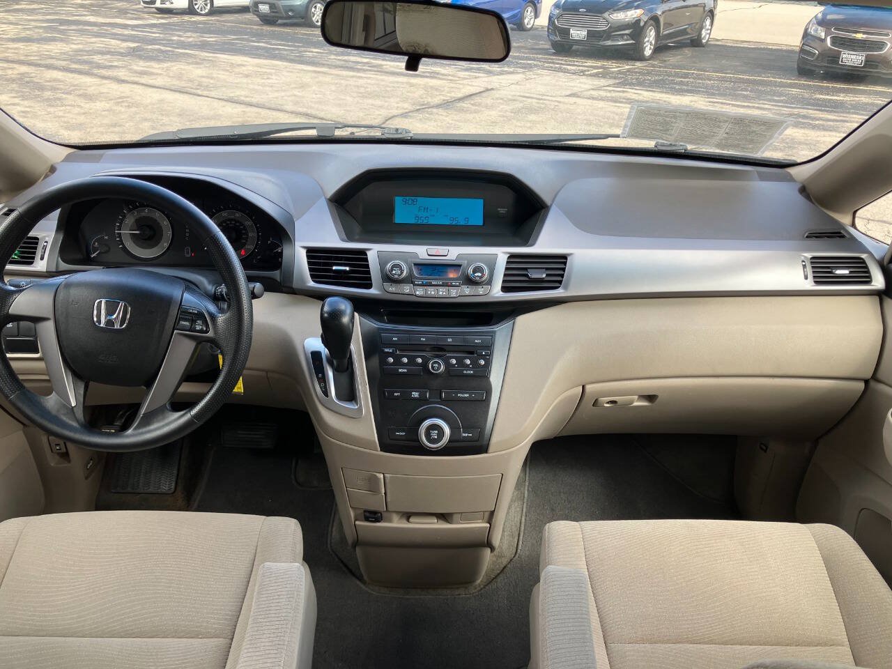 Used 2011 Honda Odyssey LX image 16