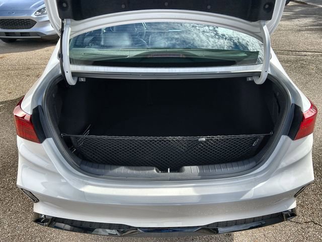 Used 2024 Kia Forte GT-Line image 21