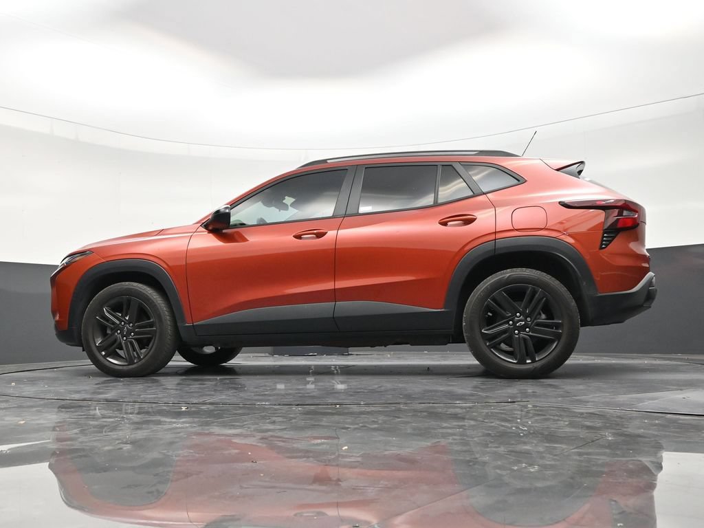 Used 2024 Chevrolet Trax ACTIV w/ Driver Confidence Package FWD image 21
