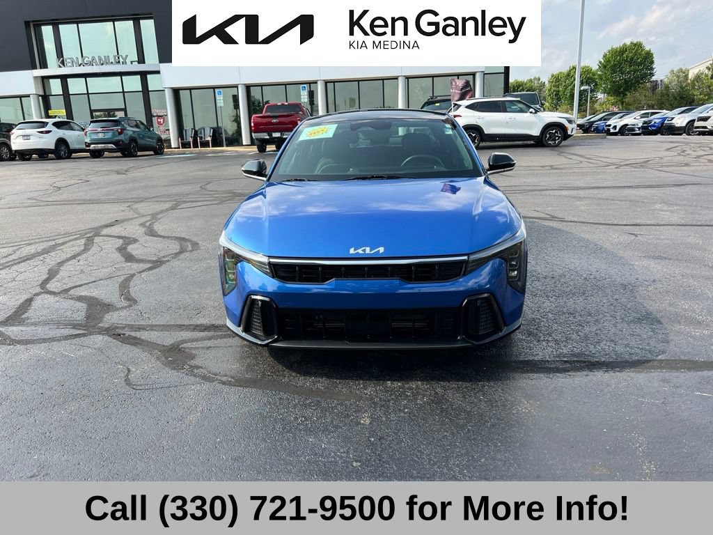 Certified 2025 Kia K4 GT-Line Turbo w/ GT-Line Sunroof Package FWD image 4