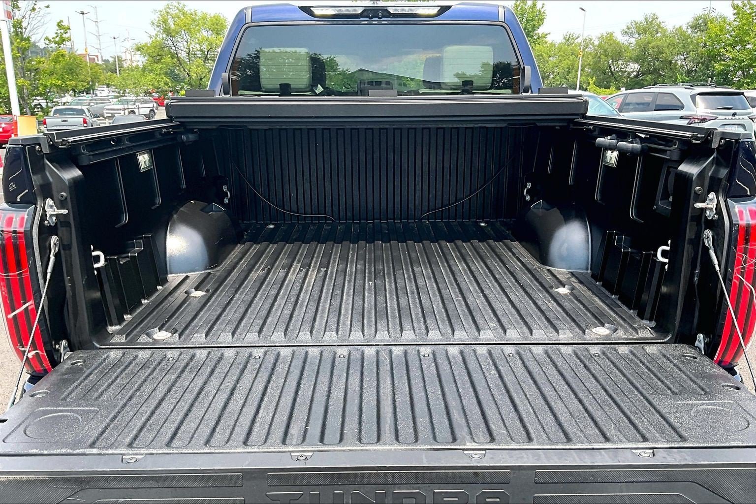 Used 2022 Toyota Tundra Capstone AWD/4WD image 34