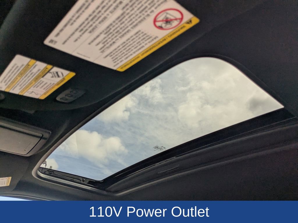 Used 2016 Ford Expedition Limited w/ Equipment Group 301A RWD image 16