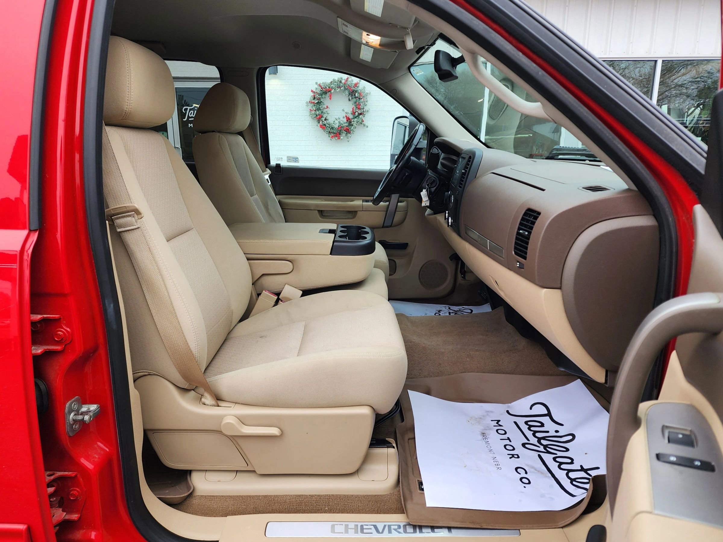 Used 2014 Chevrolet Silverado 2500 LT w/ Z71 Appearance Package image 13