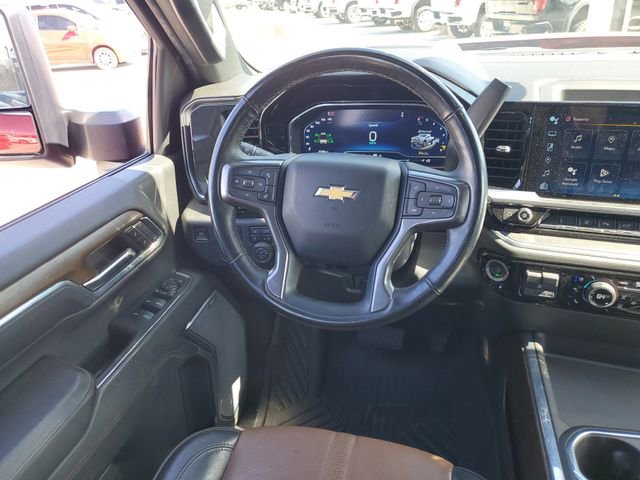 Used 2024 Chevrolet Silverado 2500 High Country w/ High Country Premium Package image 12