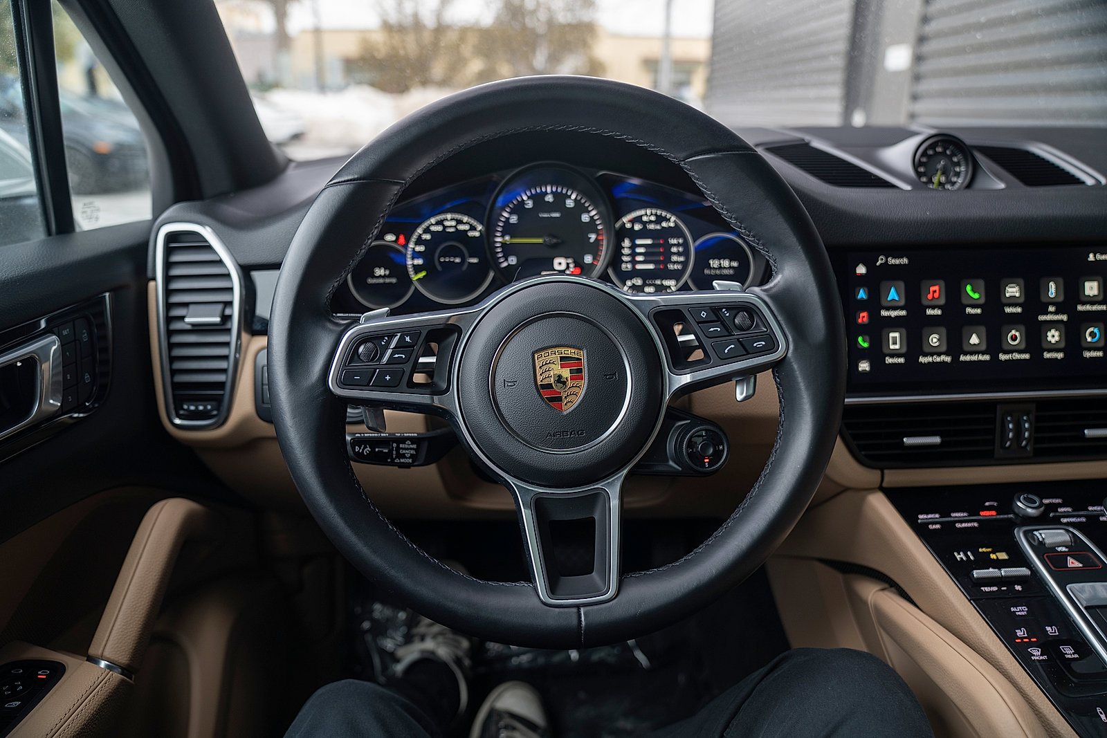 Certified 2022 Porsche Cayenne E-Hybrid image 6