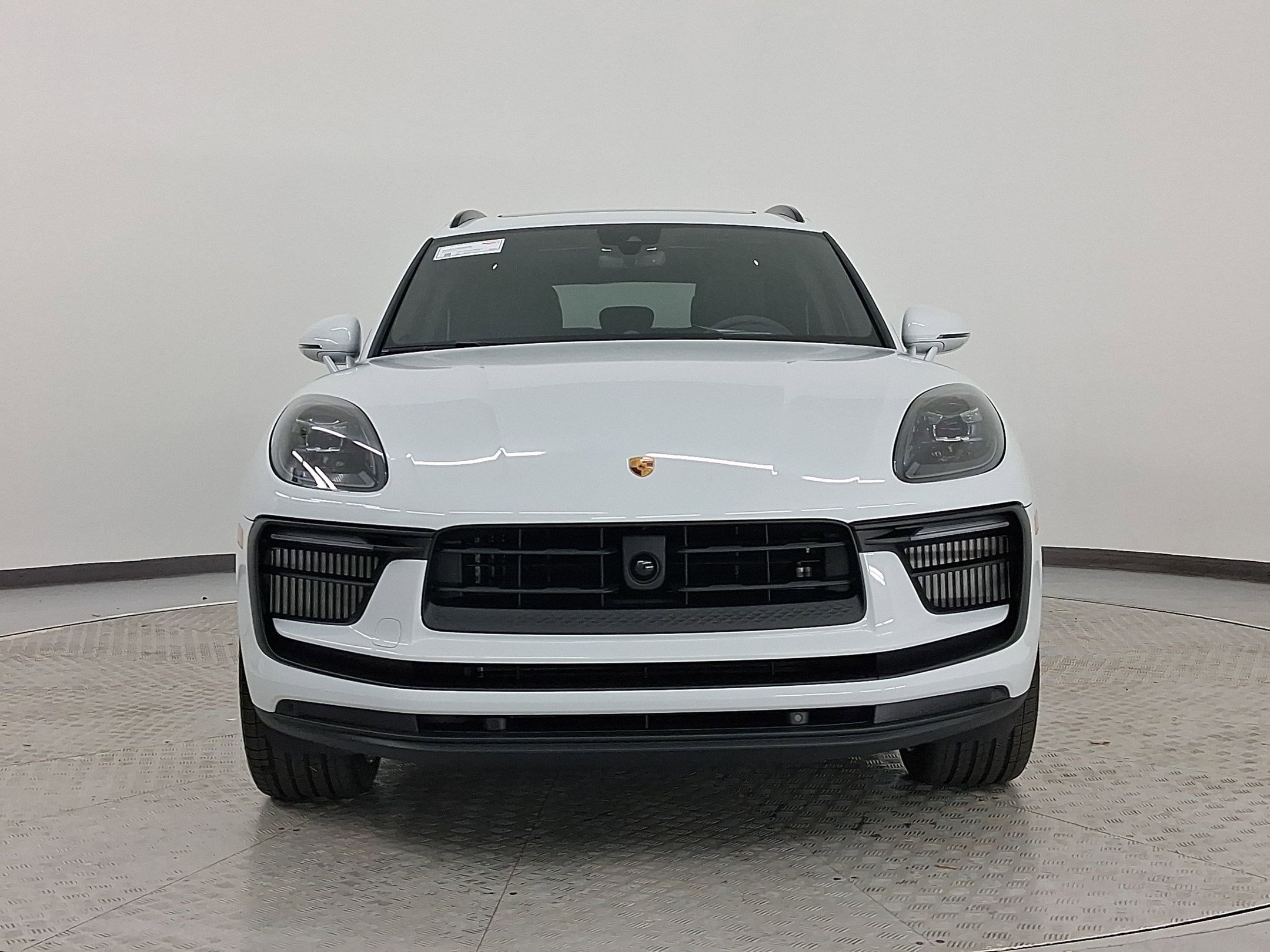 New 2026 Porsche Macan S image 6