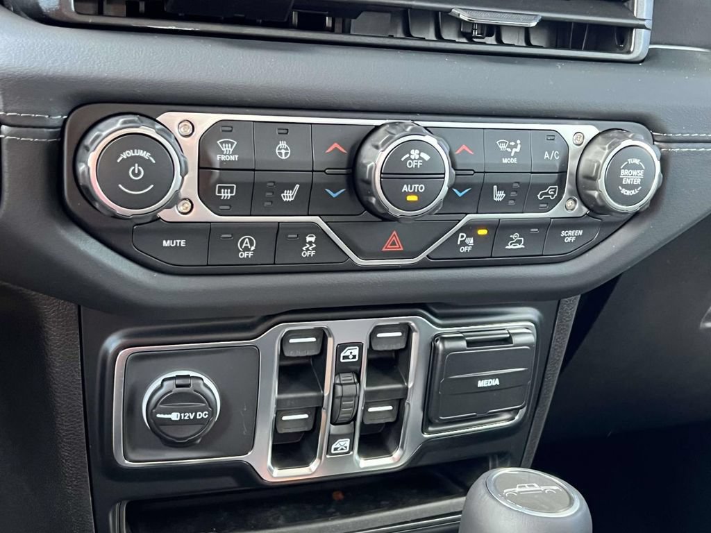 New 2026 Jeep Gladiator Sport AWD/4WD image 22