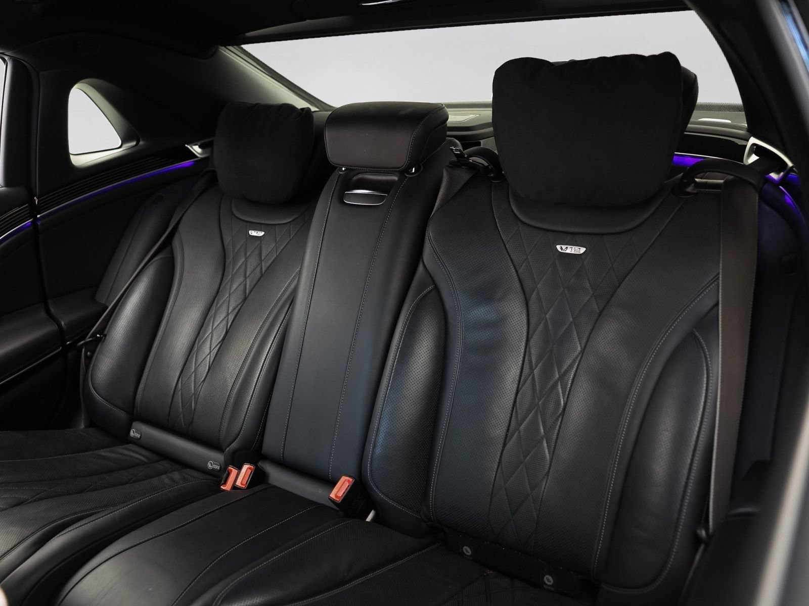 Used 2017 Mercedes-Benz Maybach S 600 image 6