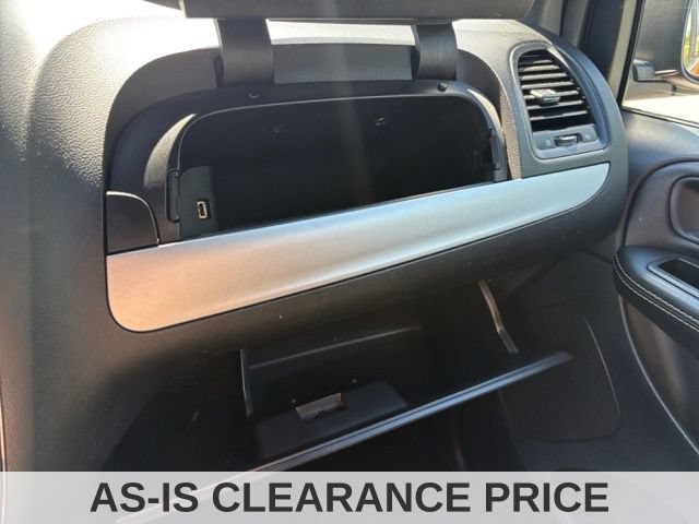 Used 2015 Dodge Grand Caravan SE w/ Quick Order Package 29E SE FWD image 32