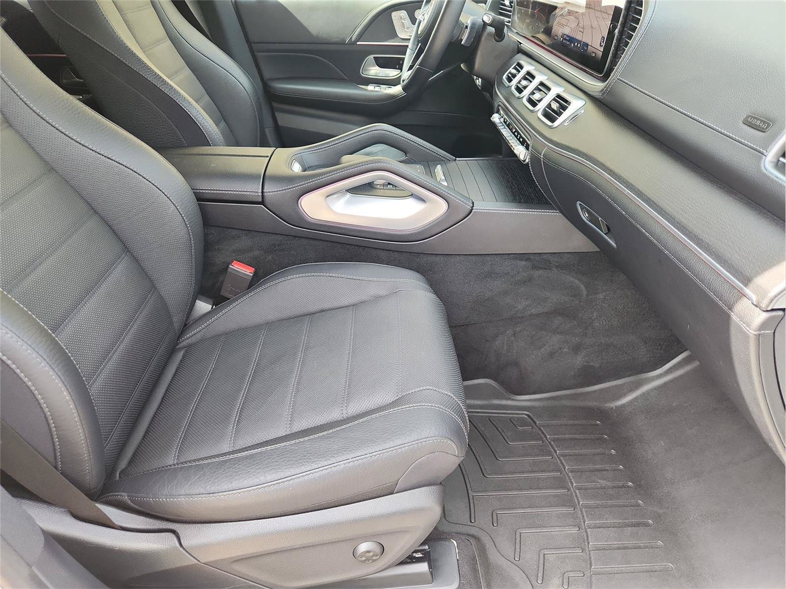 Used 2024 Mercedes-Benz GLE 350 4MATIC image 29
