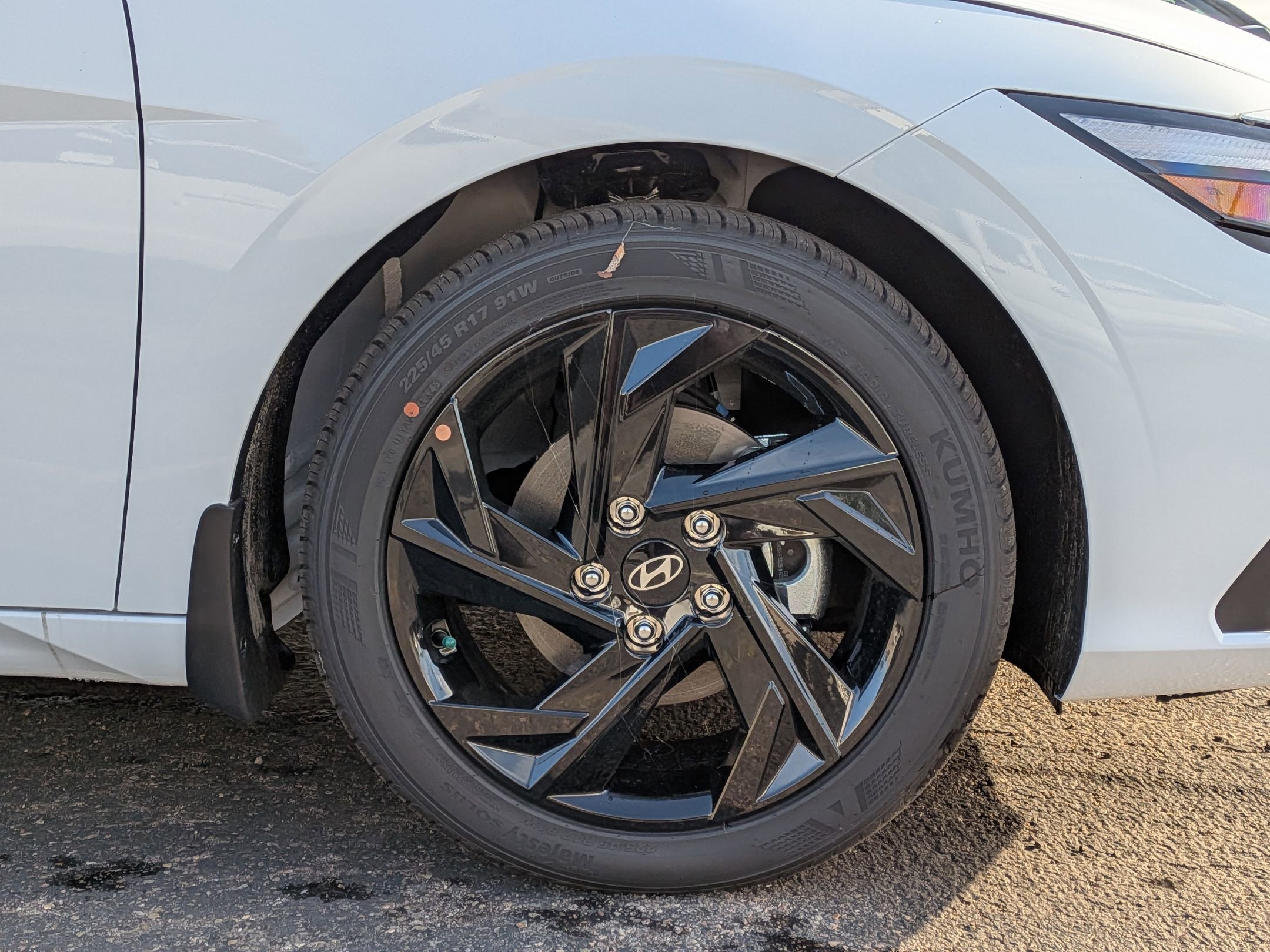 New 2026 Hyundai Elantra Sport FWD image 7