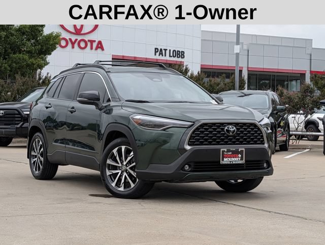 Used 2025 Toyota Corolla Cross XLE w/ Convenience Package FWD video 2