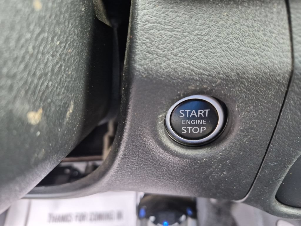 Used 2023 Nissan Frontier SV w/ Technology Package AWD/4WD image 19