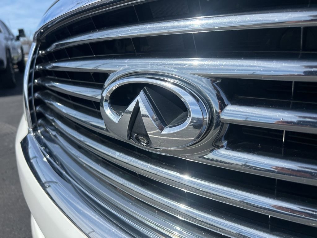 Used 2012 INFINITI QX56 4WD w/ Theater Pkg image 10