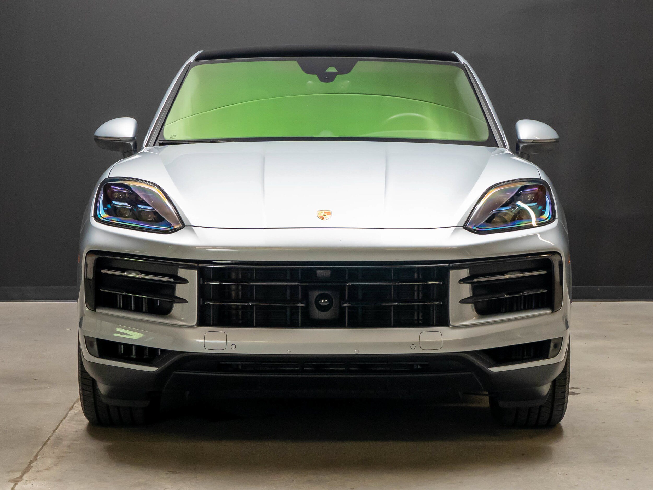 Certified 2024 Porsche Cayenne Coupe AWD/4WD image 10