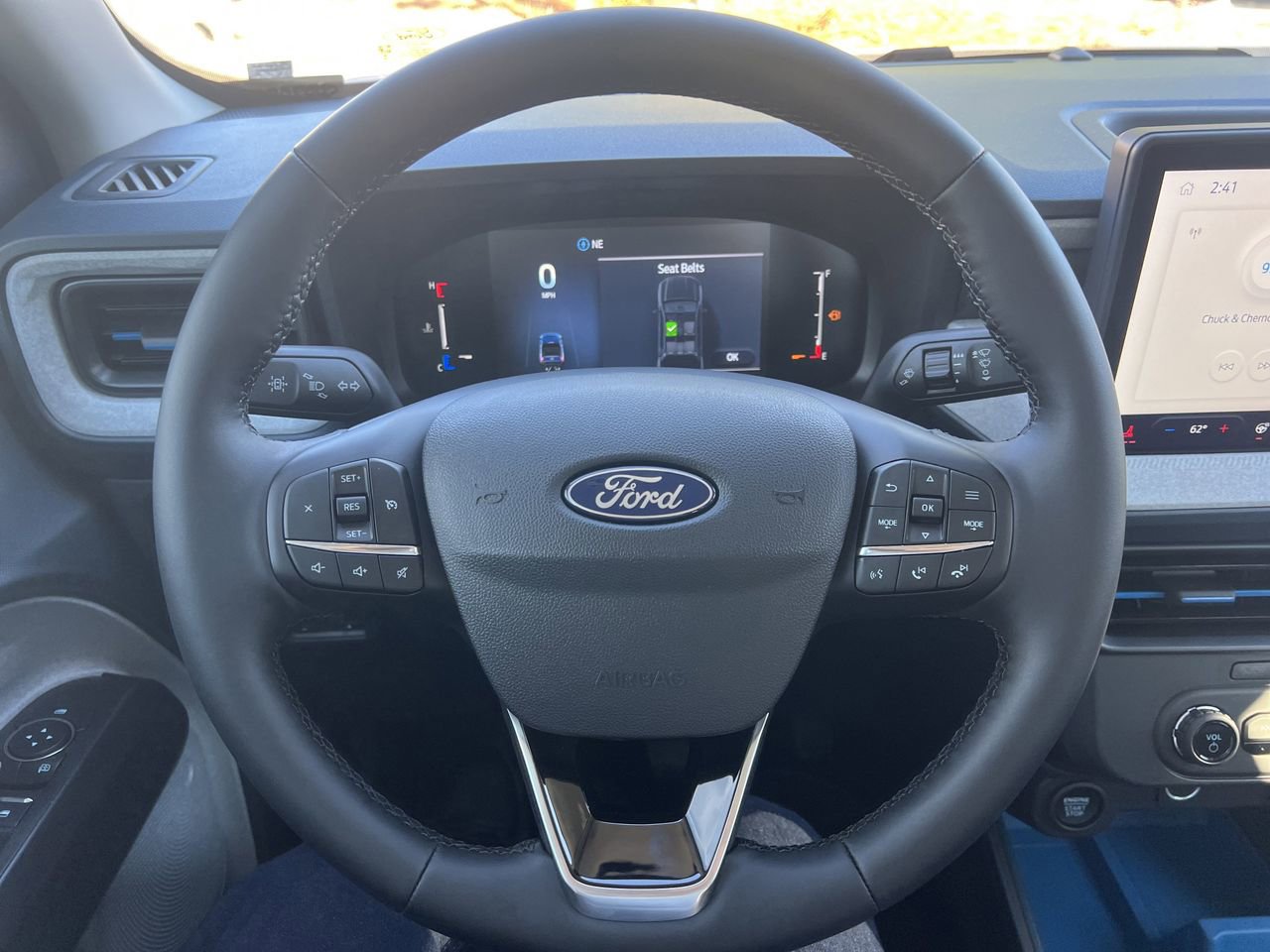 New 2025 Ford Maverick XLT w/ XLT Luxury Package image 9