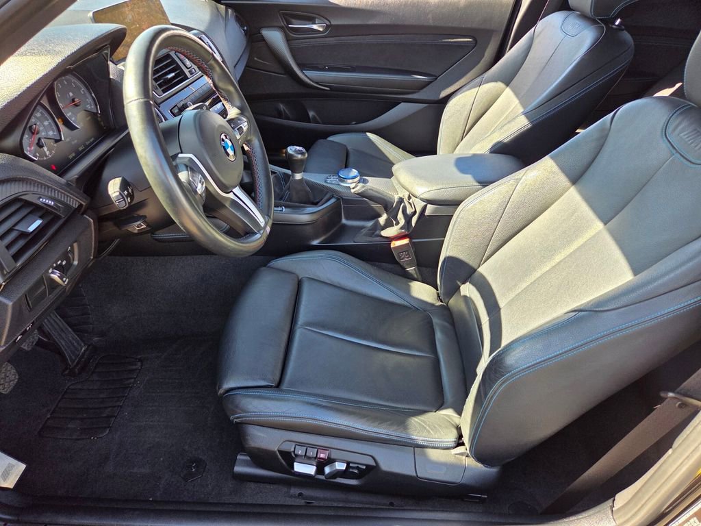 Used 2017 BMW M2 RWD image 13