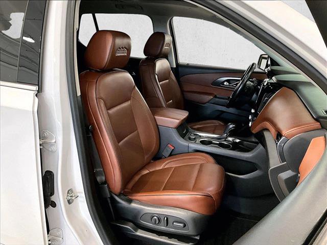 Used 2020 Chevrolet Traverse High Country FWD image 9