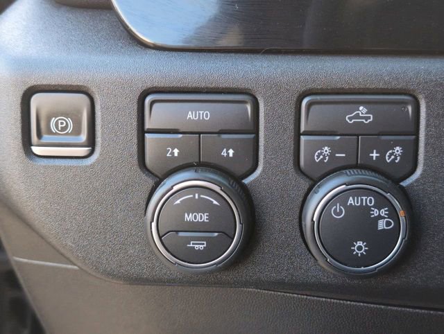 Certified 2023 Chevrolet Silverado 1500 LT image 17