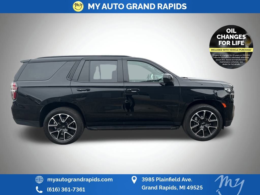 Used 2021 Chevrolet Tahoe RST image 3