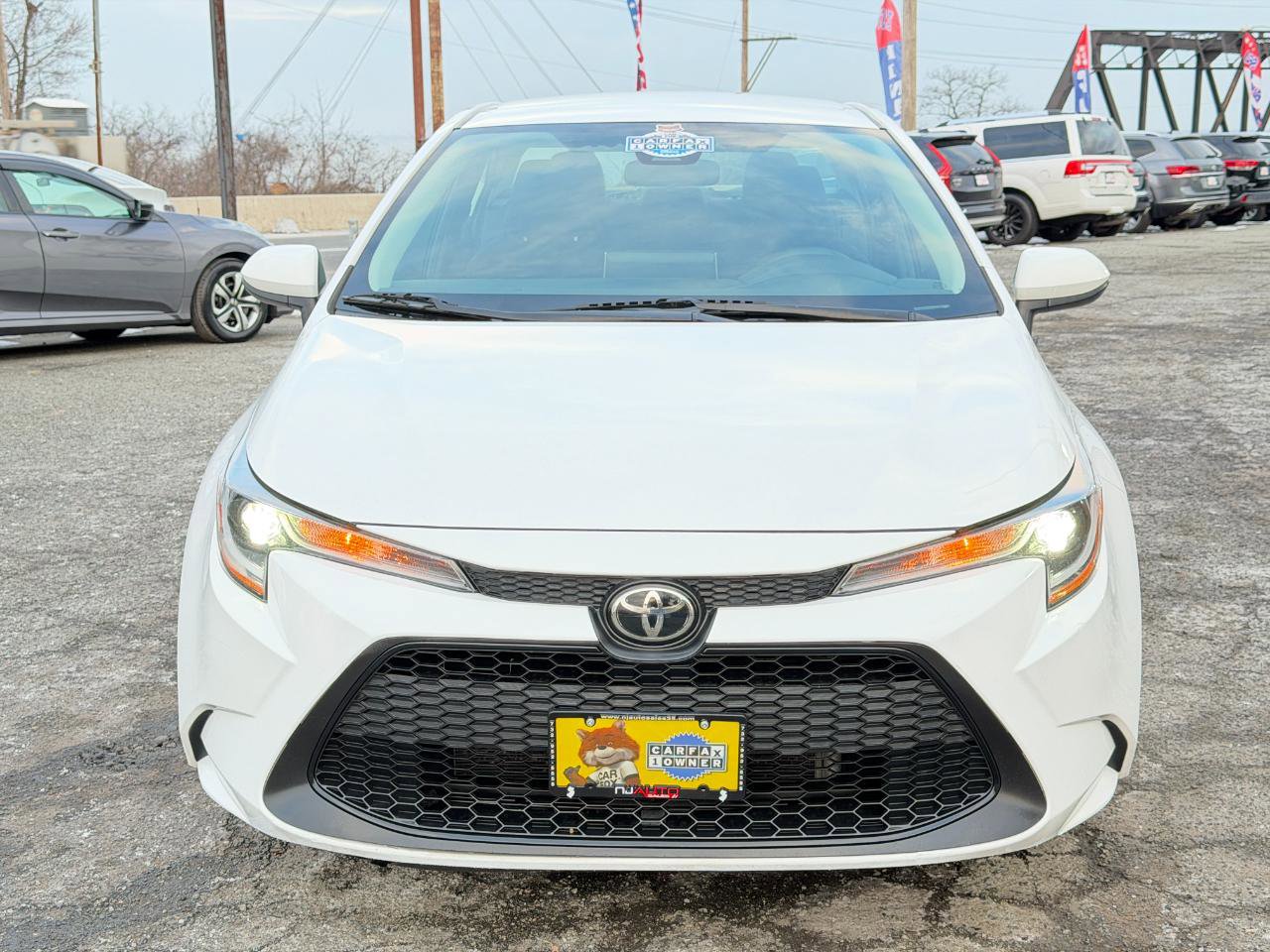 Used 2021 Toyota Corolla LE FWD image 76