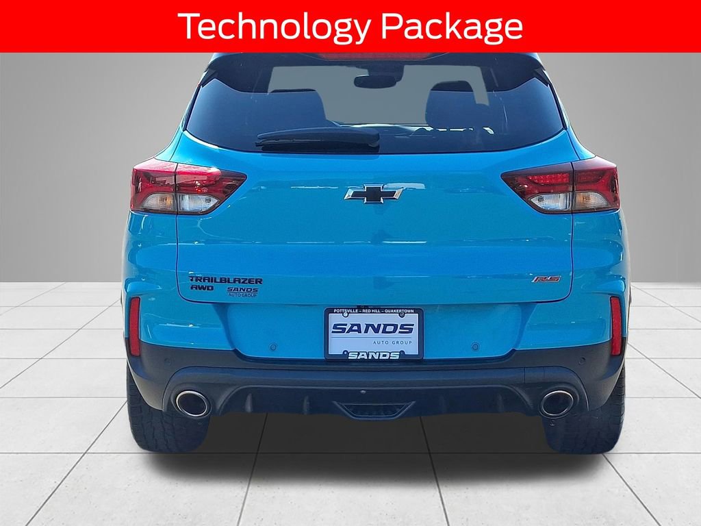Used 2021 Chevrolet TrailBlazer RS w/ Sun and Liftgate Package AWD/4WD image 5