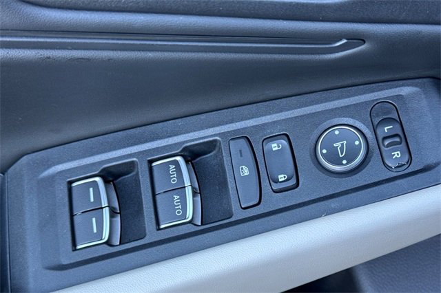 Used 2023 Honda Accord EX image 12