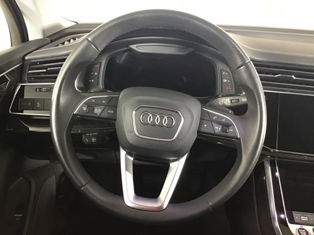 Used 2023 Audi Q7 2.0T Premium w/ Convenience Package image 12