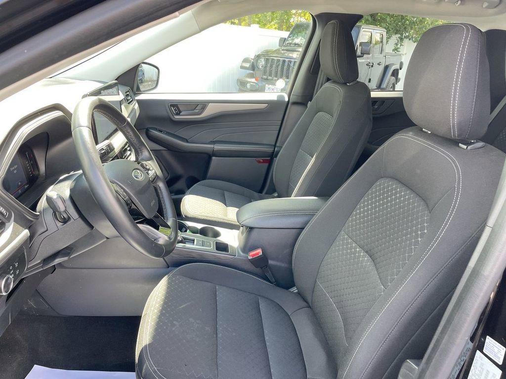 Used 2024 Ford Escape Active w/ Tech Pack #1 image 40