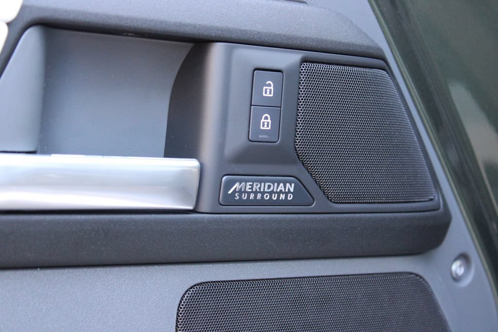 New 2026 Land Rover Defender 130 X AWD/4WD image 3