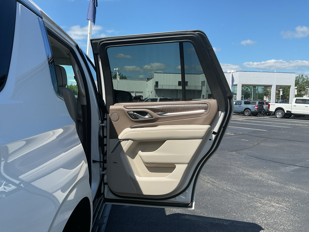 Used 2024 GMC Yukon Denali AWD/4WD image 54