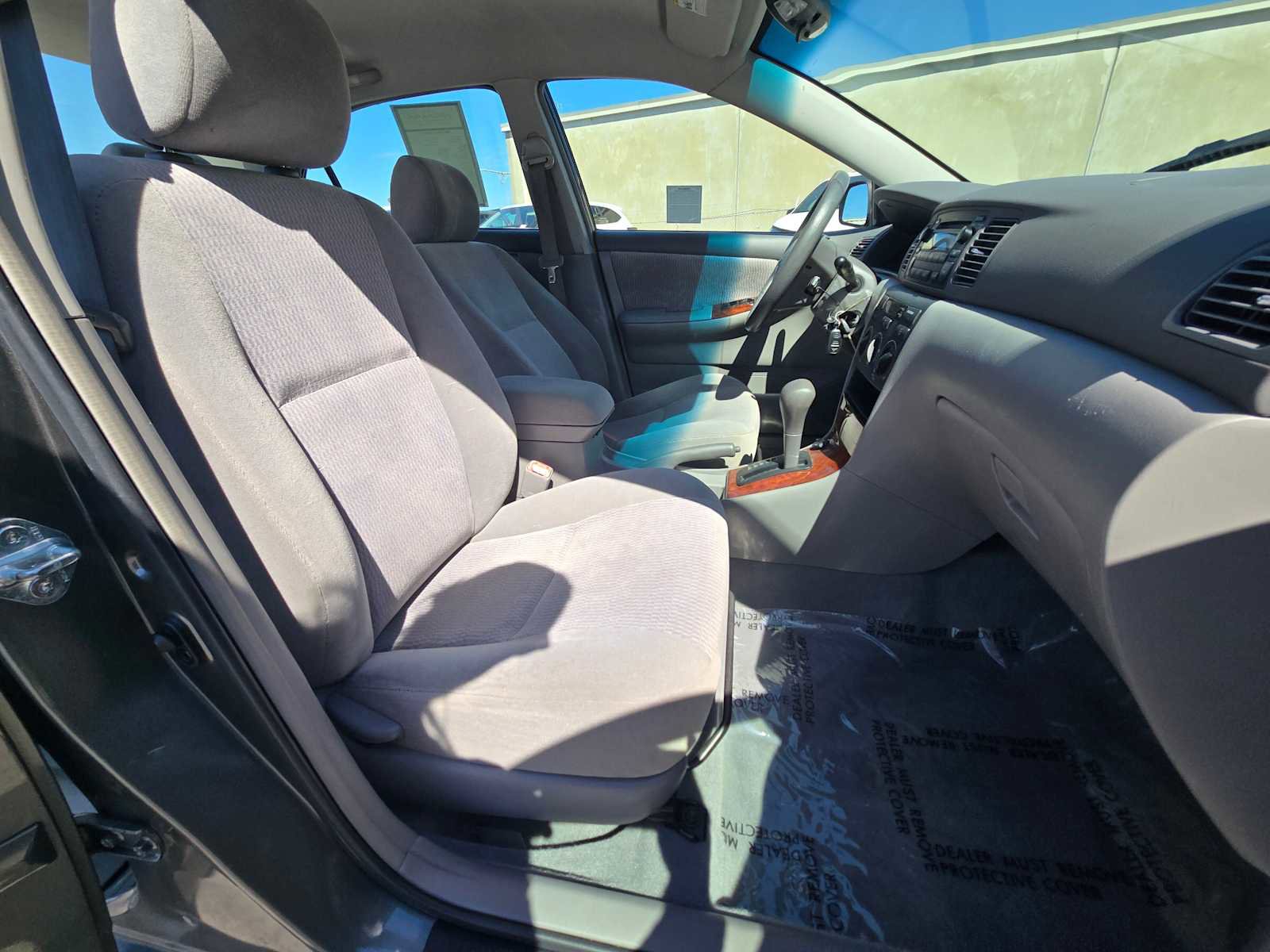 Used 2006 Toyota Corolla LE image 12