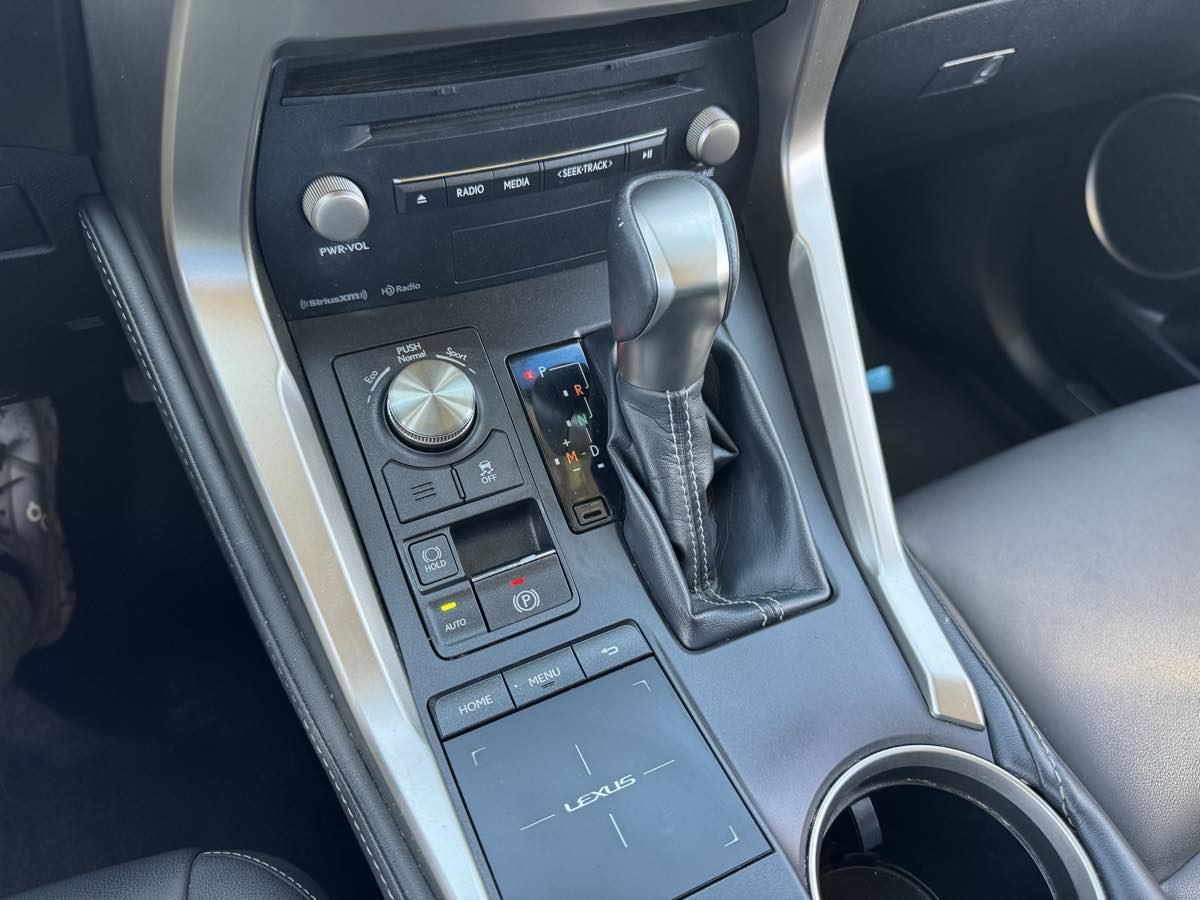Used 2018 Lexus NX 300 FWD image 30