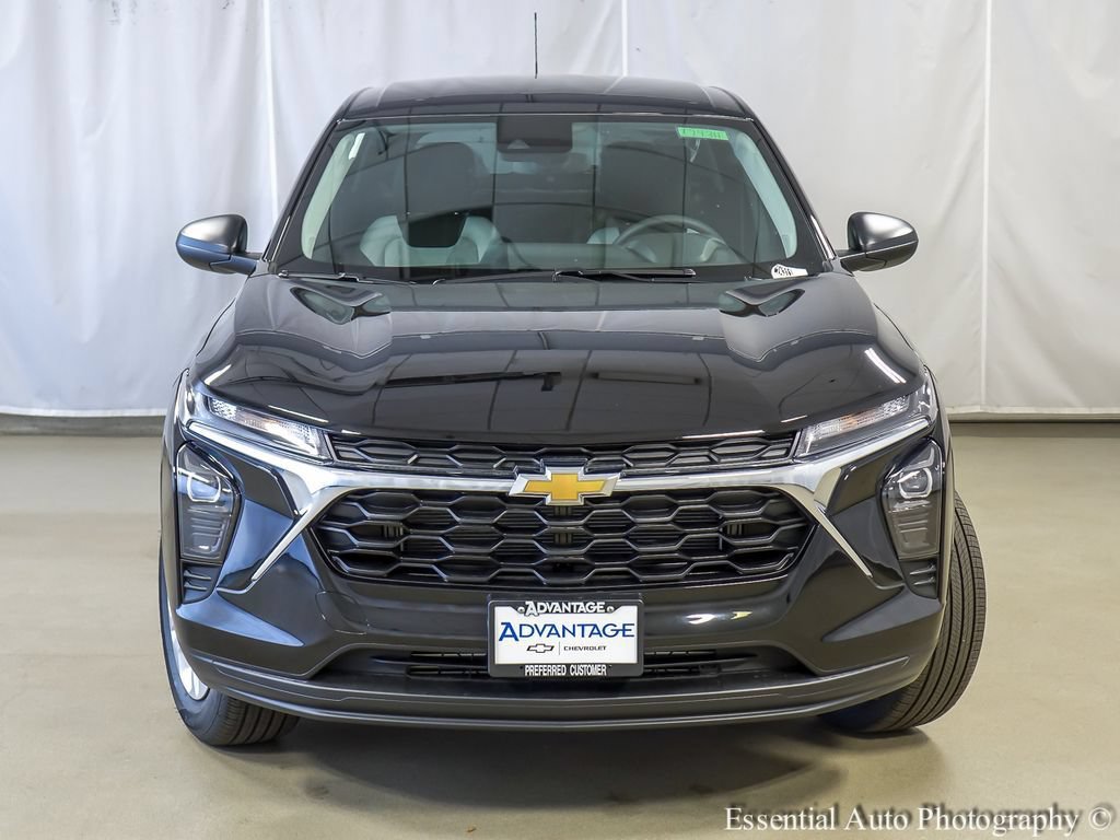 New 2026 Chevrolet Trax LS FWD image 5