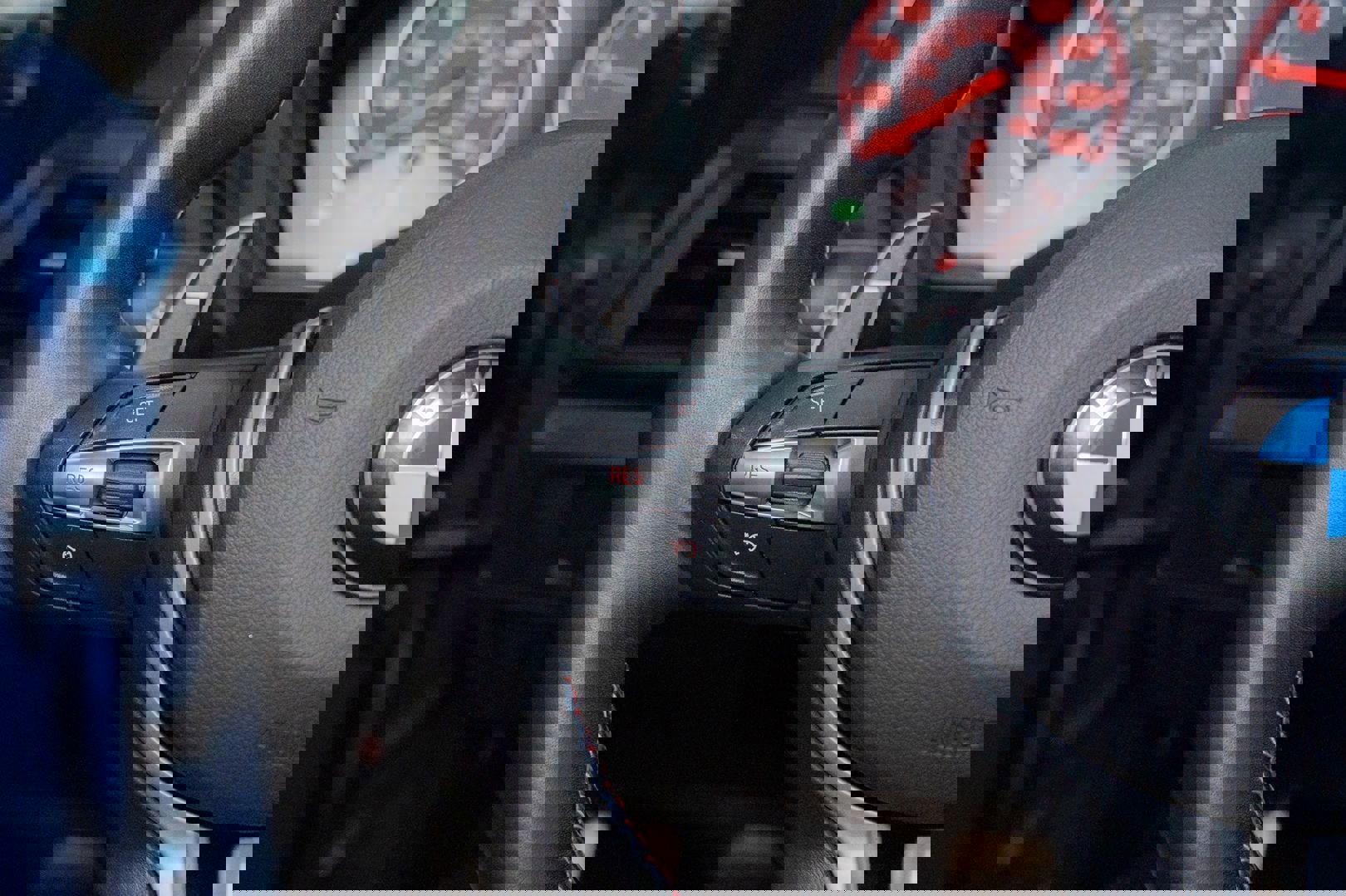 Used 2017 BMW M2 image 38